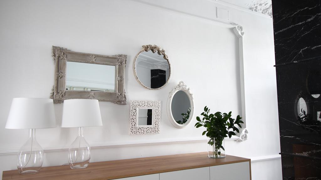Apartamentos Plaza Constitucion - Larios Málaga Esterno foto